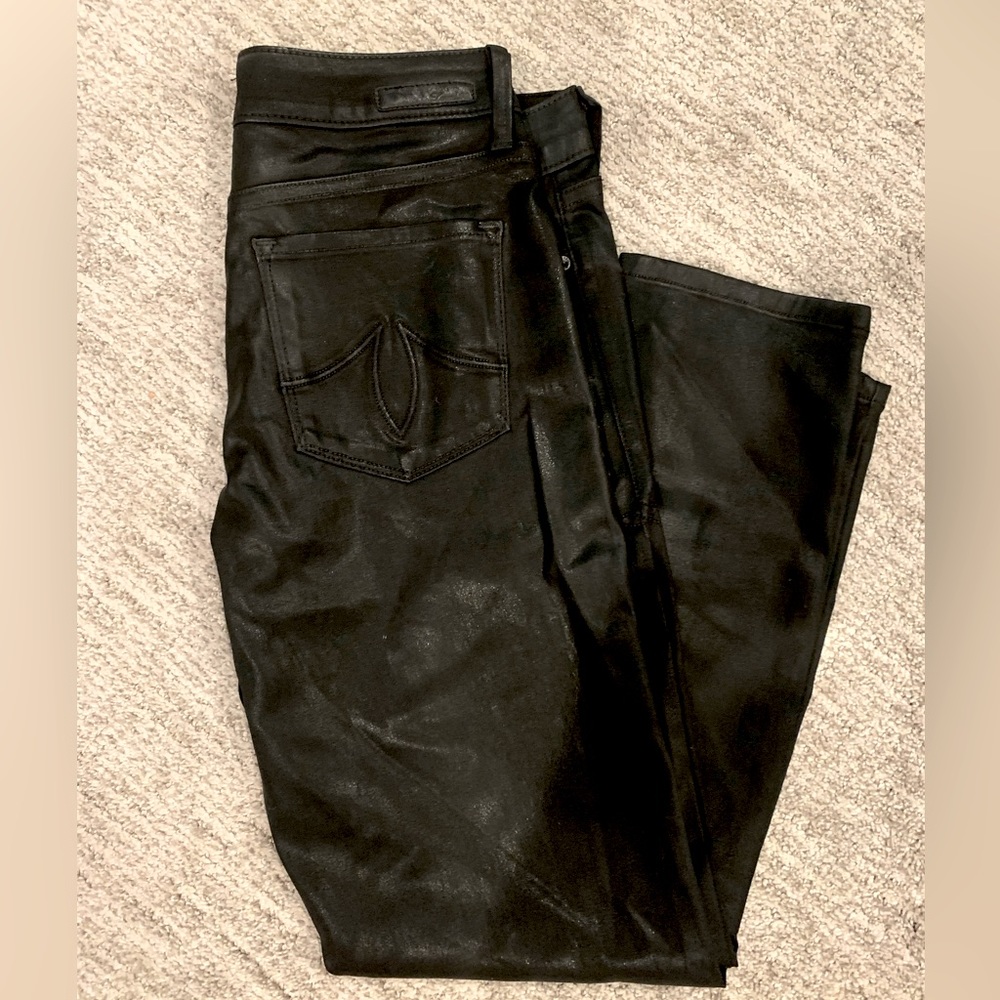 Level 99 | Mid Rise Coated Black Denim Women’s 29 BRAND NEW